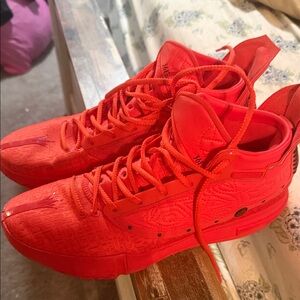 Nikola Jokić Joker 1 “Triple Red” Men’s Basketball Shoes